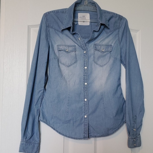 H&M light jeans look shirt - Picture 2 of 5